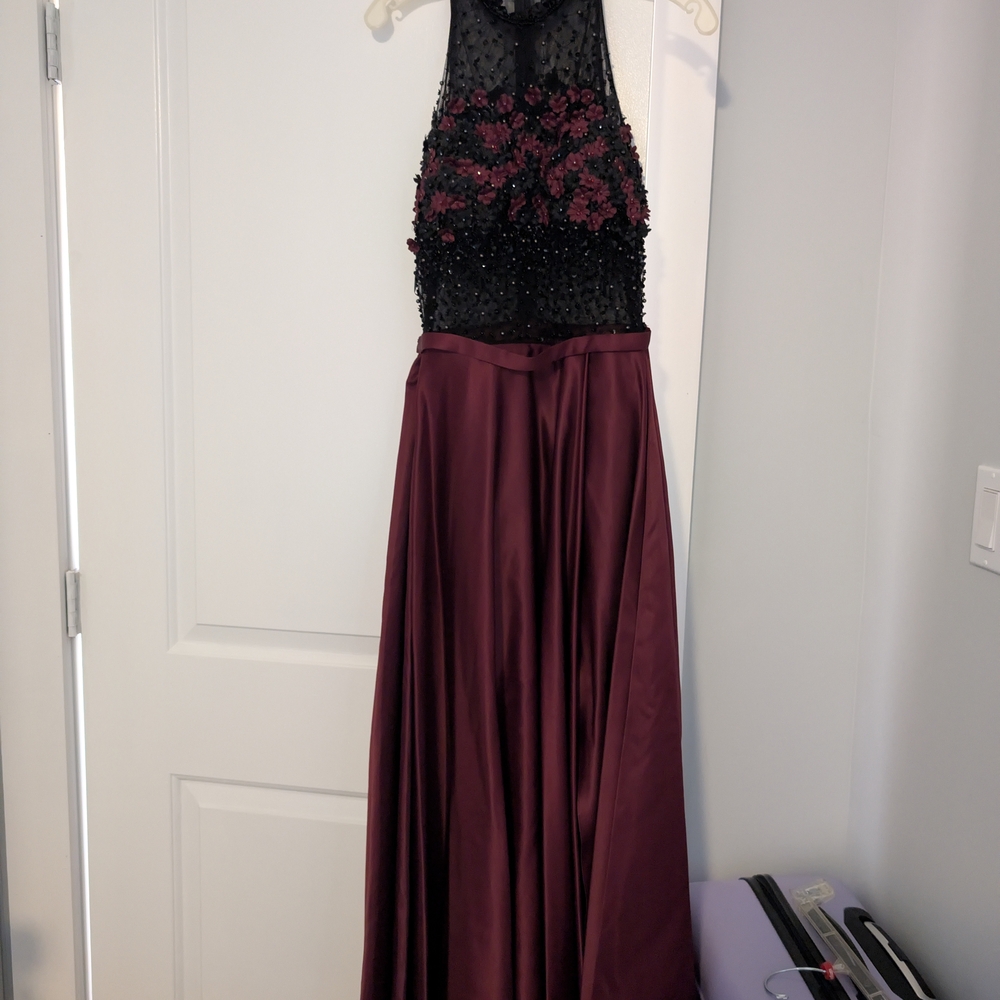 Elegant Black and Burgundy Gown
